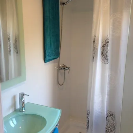 Allotjaments Serra De Tramuntana לינה וארוחת בוקר 2*