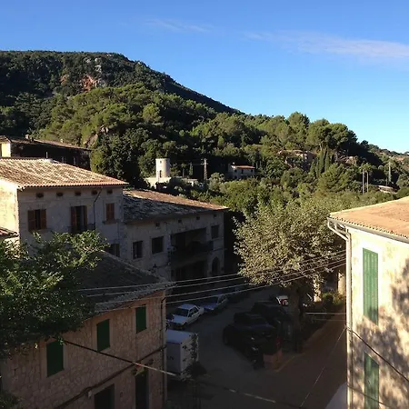 לינה וארוחת בוקר Allotjaments Serra De Tramuntana
