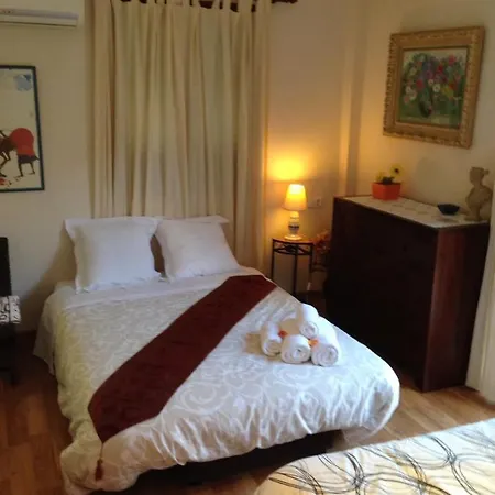 Allotjaments Serra De Tramuntana לינה וארוחת בוקר 2*