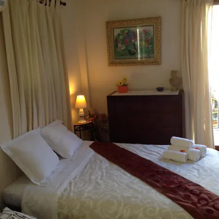 לינה וארוחת בוקר Allotjaments Serra De Tramuntana ולדמוסה